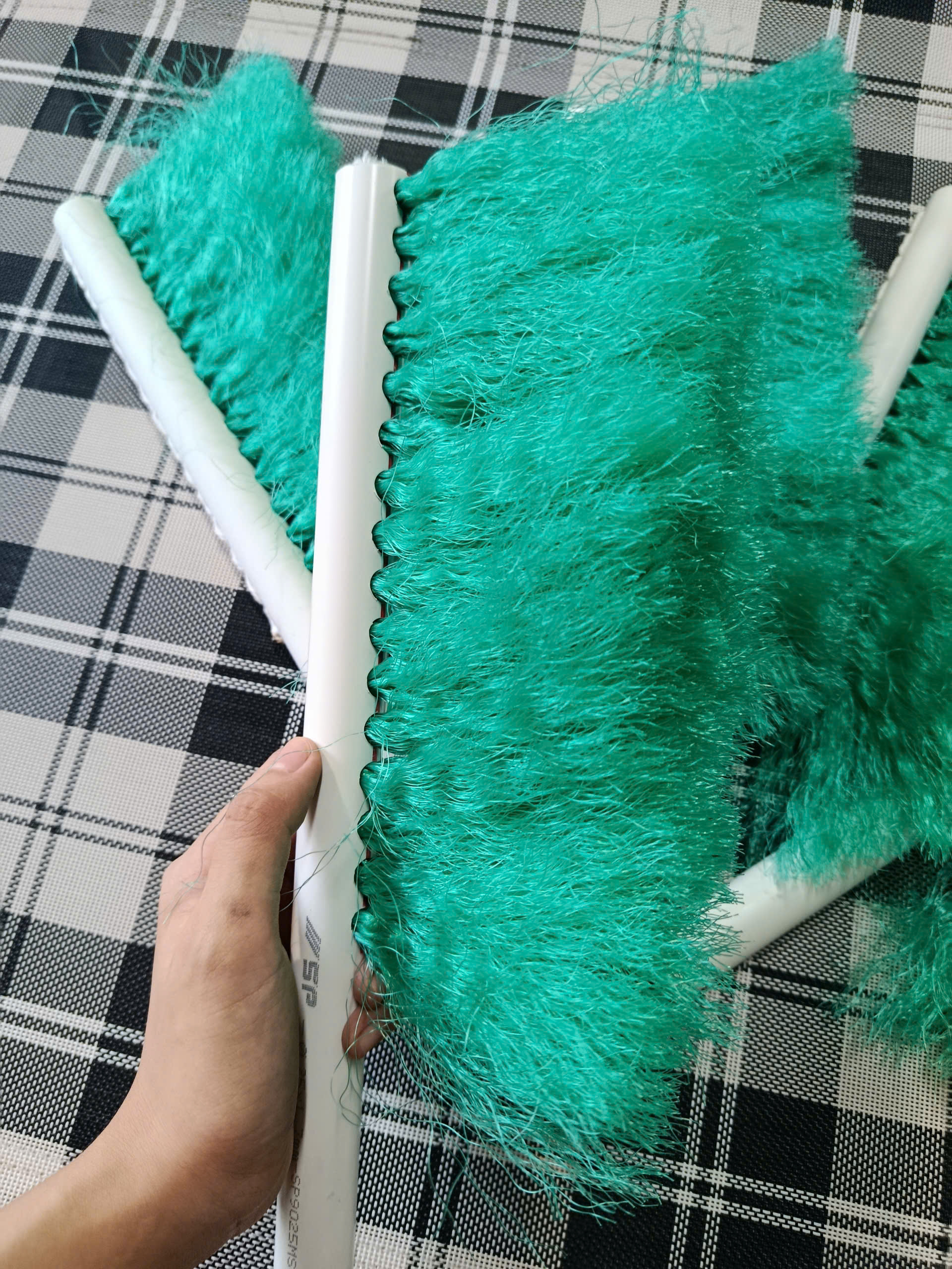 Chổi quét ong non - ong ngoại - Ảnh 3